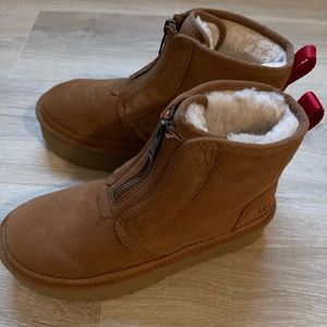 Ugg platform